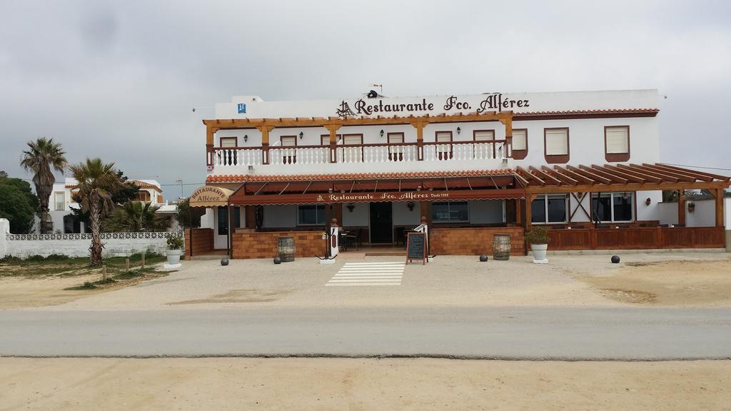 Hostal El Alferez Вехер де ла Фронтера Екстериор снимка