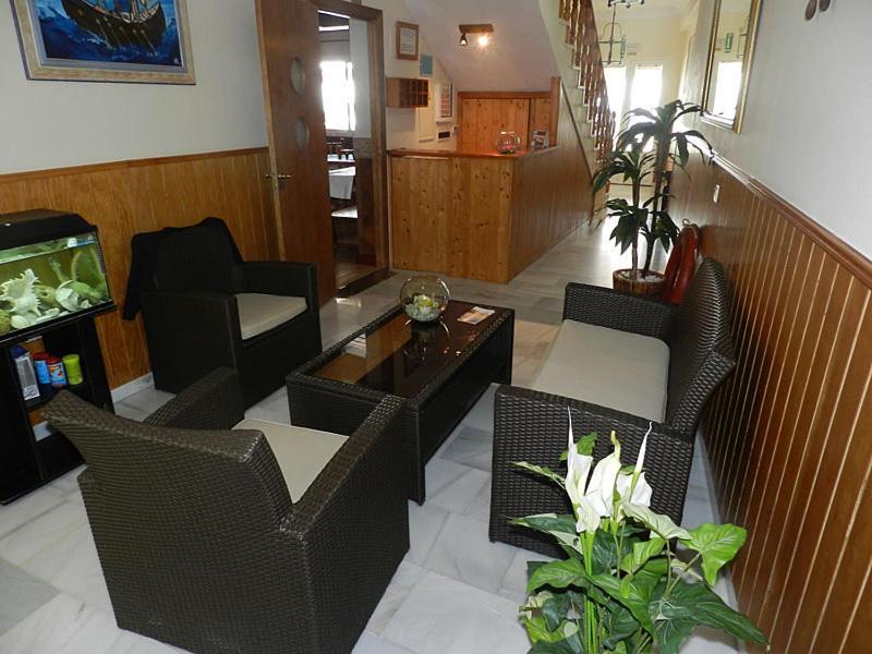 Hostal El Alferez Вехер де ла Фронтера Екстериор снимка